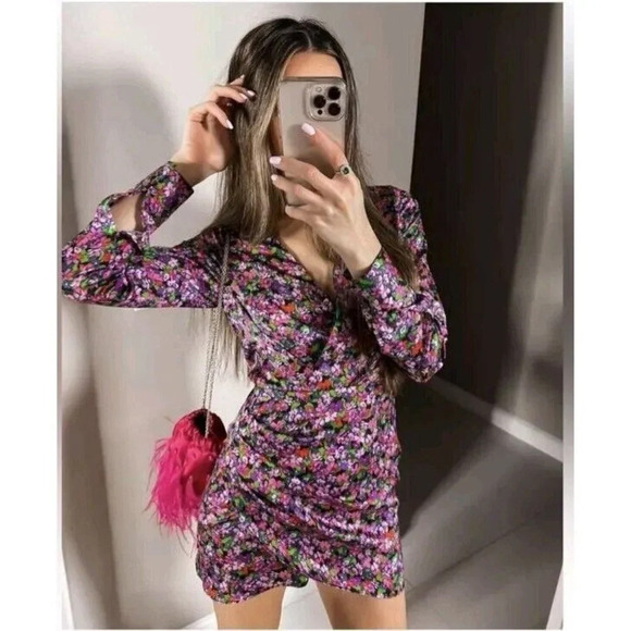ZARA L Blogger Fav Satin Mini Wrap Dress Abstract Floral Multicolored L/Sleeve - Picture 1 of 16